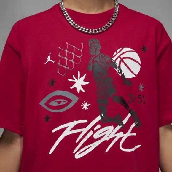 BNWT WOMEN'S NIKE JORDAN BOXY GRAPHIC RED SHORT SLEEVE TEE US SIZE LARGE (L) - Picture 3 of 11